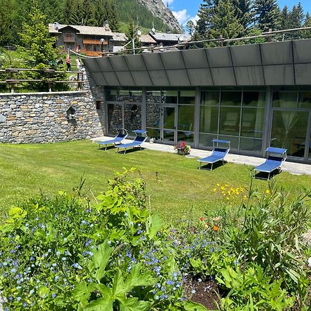 Hotel Granta Parey Рем-Нотр-Дам Экстерьер фото
