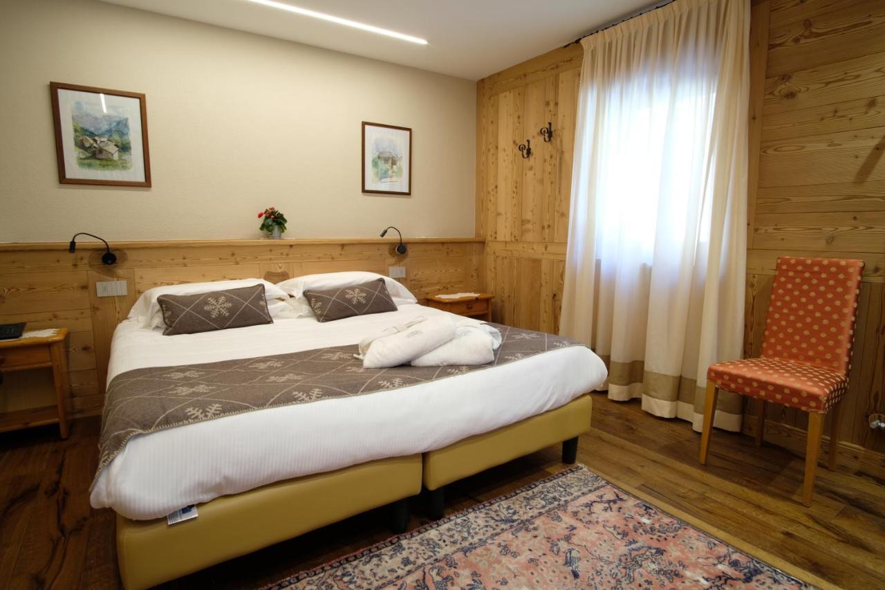 Hotel Granta Parey Рем-Нотр-Дам Экстерьер фото