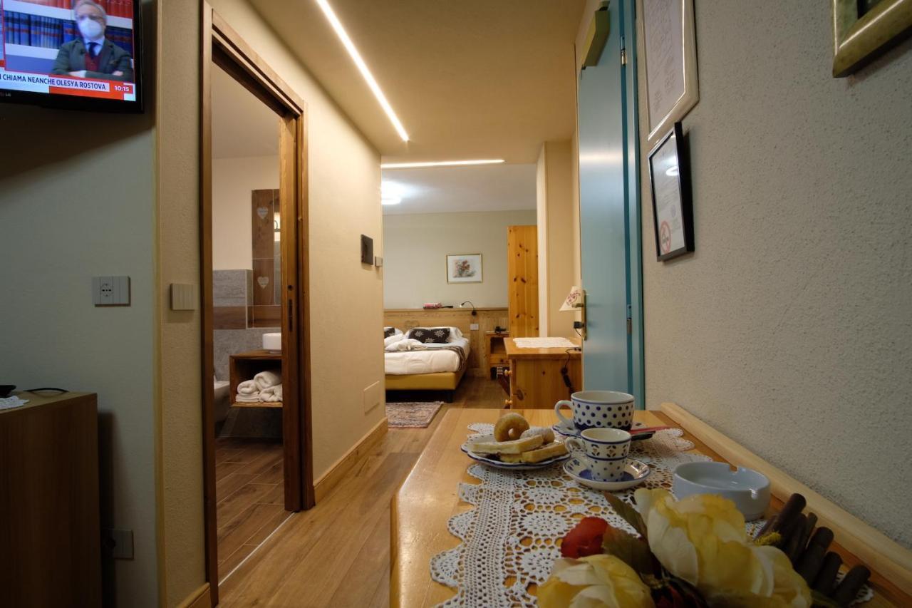 Hotel Granta Parey Рем-Нотр-Дам Экстерьер фото