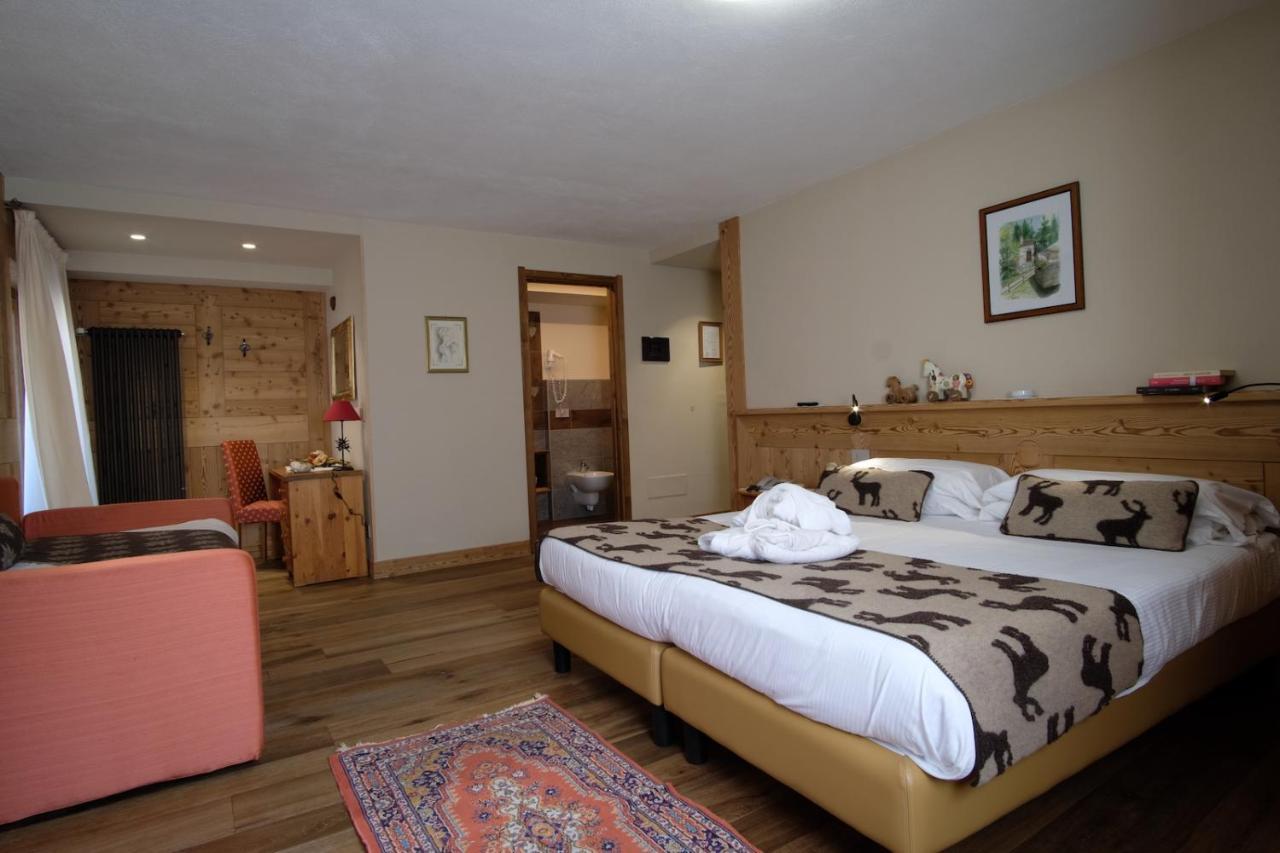 Hotel Granta Parey Рем-Нотр-Дам Экстерьер фото