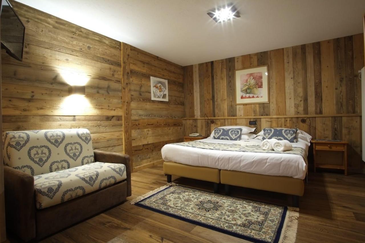 Hotel Granta Parey Рем-Нотр-Дам Экстерьер фото